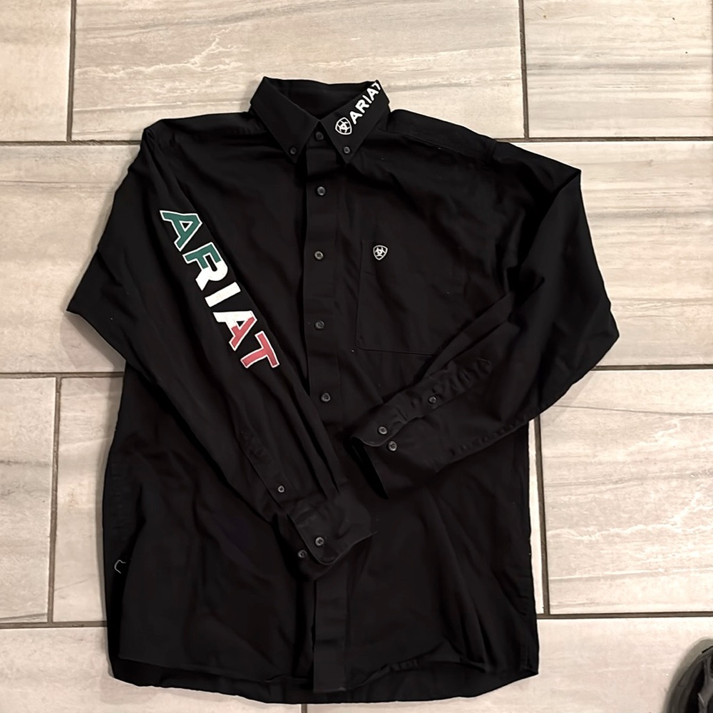 COPY - Ariat Men’s Casual Fitted shirt